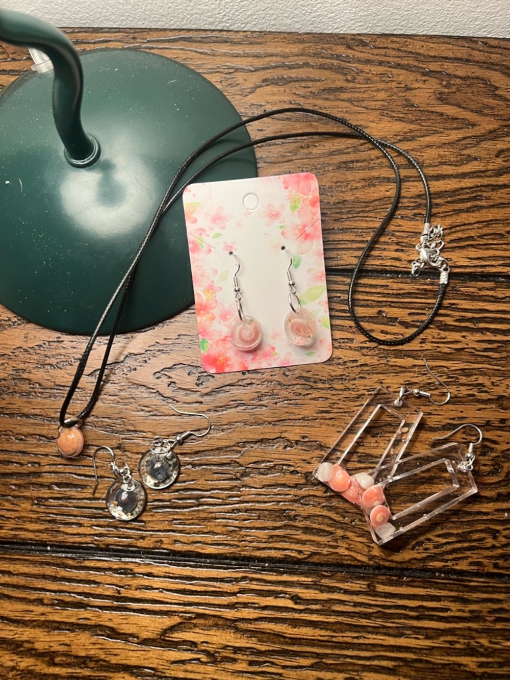 Peach Swirl Glass Bead Necklace with Matching Earrings Set
